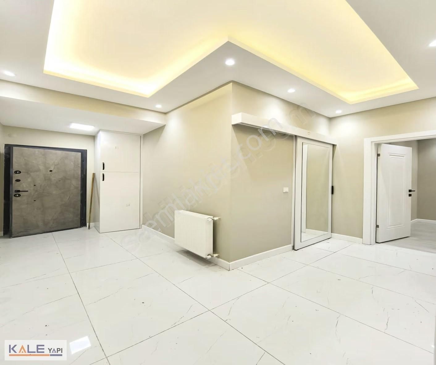 Ardıclı Mahallesinde Kapalı Semt Pazarına Yakın 2+1 Giriş Kat - Görsel 18