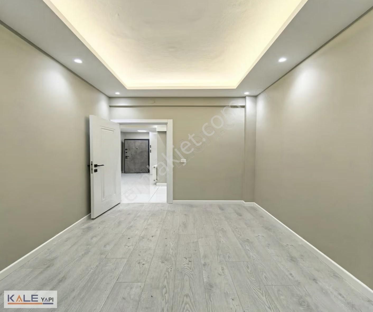 Ardıclı Mahallesinde Kapalı Semt Pazarına Yakın 2+1 Giriş Kat - Görsel 25