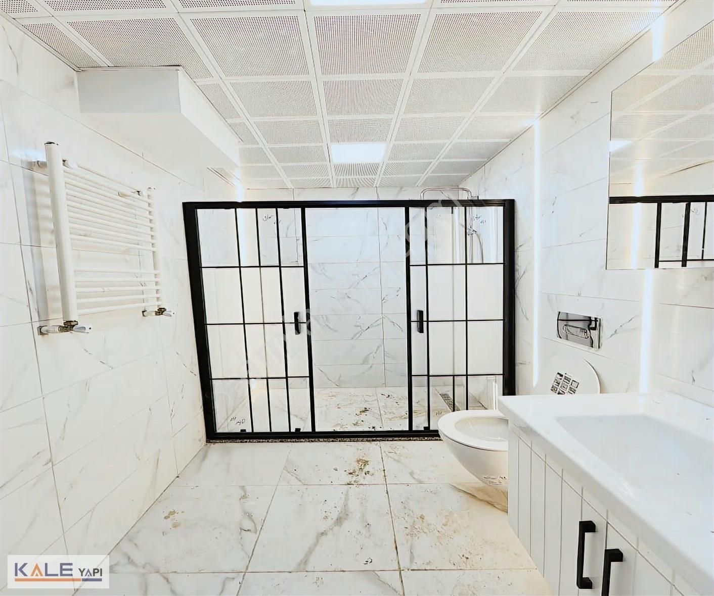 Ardıclı Mahallesinde Kapalı Semt Pazarına Yakın 2+1 Giriş Kat - Görsel 8