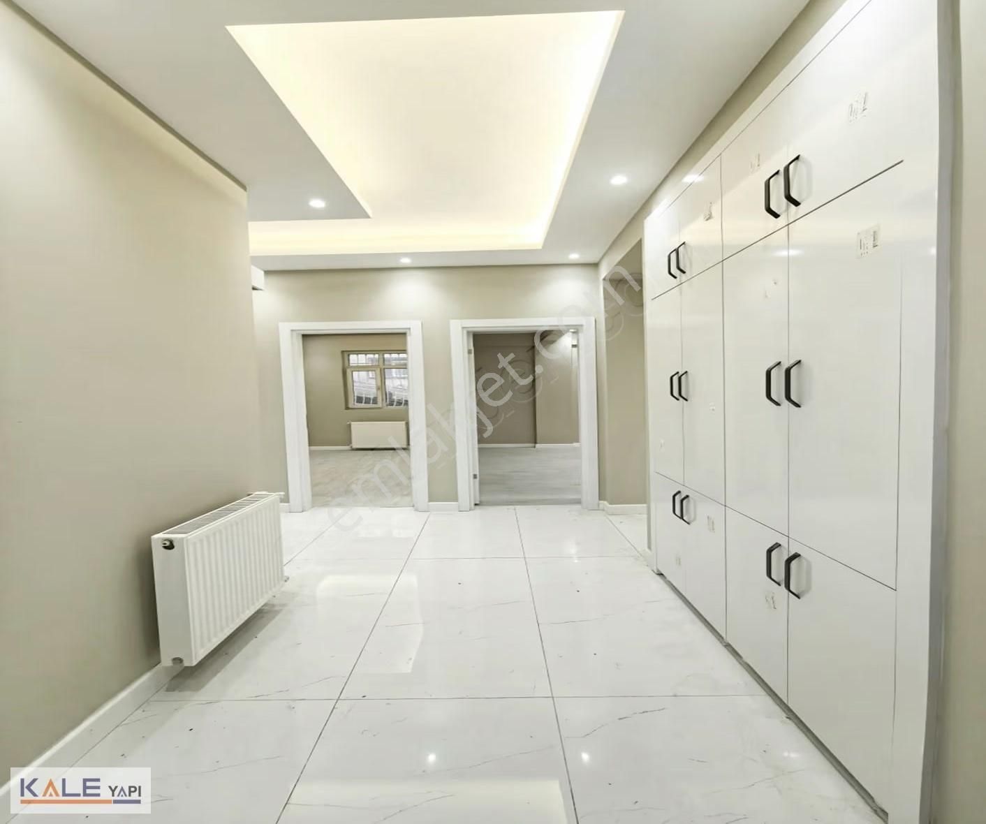 Ardıclı Mahallesinde Kapalı Semt Pazarına Yakın 2+1 Giriş Kat - Görsel 26