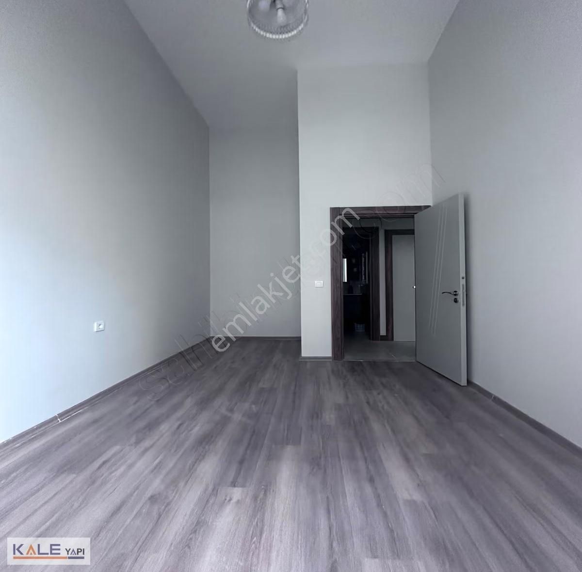 Radius Evlerinin En Uygunu 2+1 Hamamlı Saunalı Yatay Mimarili - Görsel 10