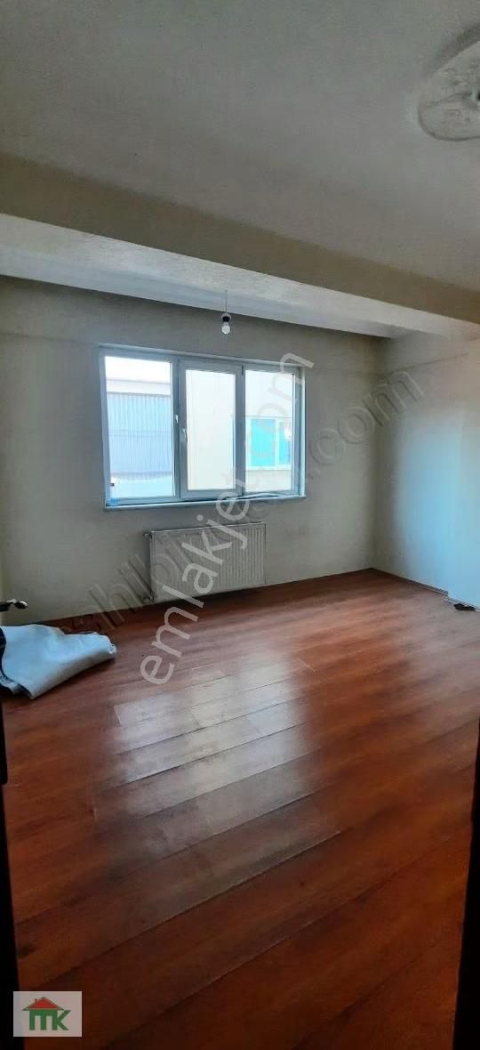 Ulus Özkanlar Petrol Yanında 2+1 120 M2 Arakat - Görsel 12