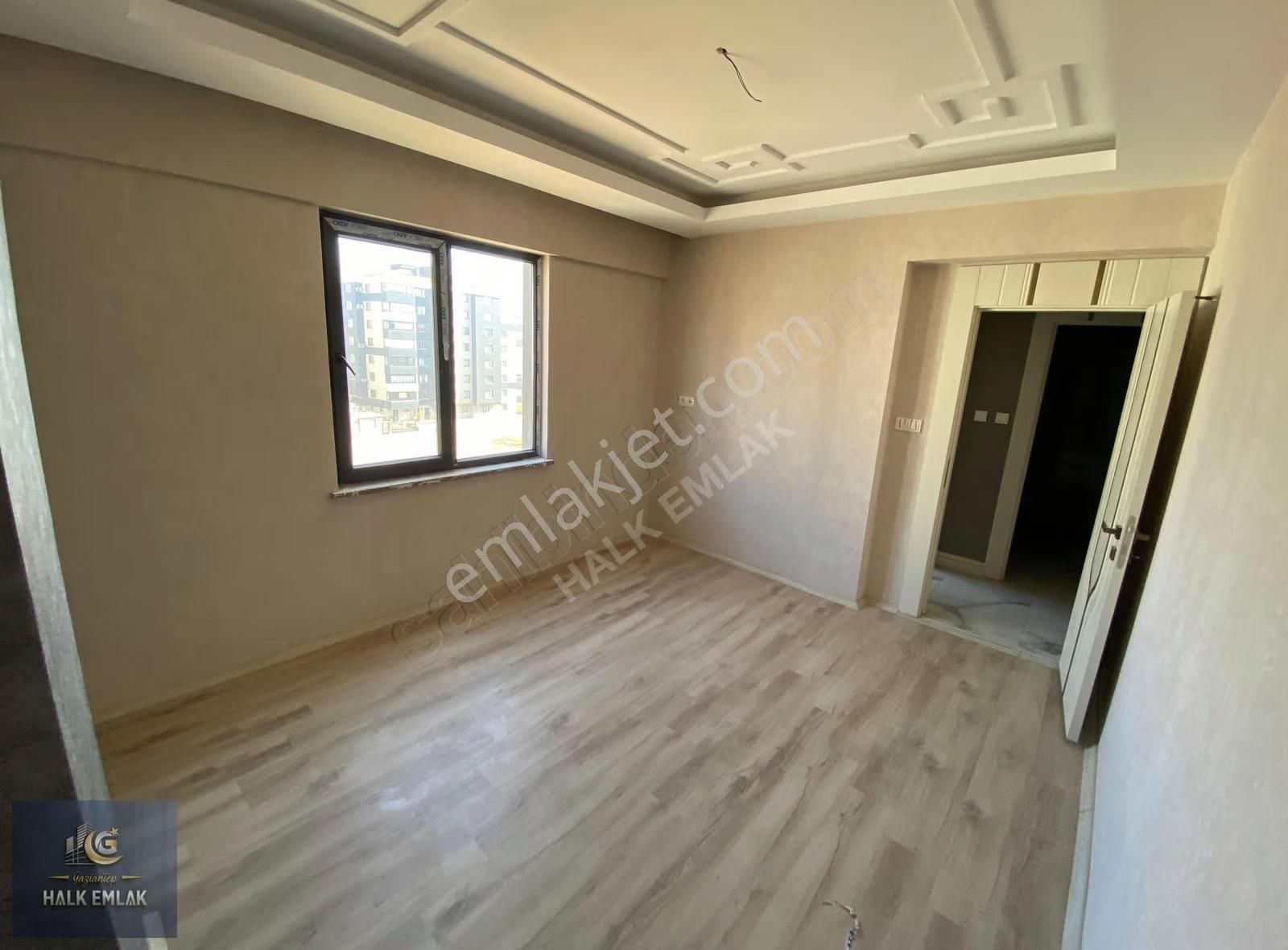 Fıstıklı Müthiş Konumda Ultra Lüx 2+1 Daire!! - Görsel 3