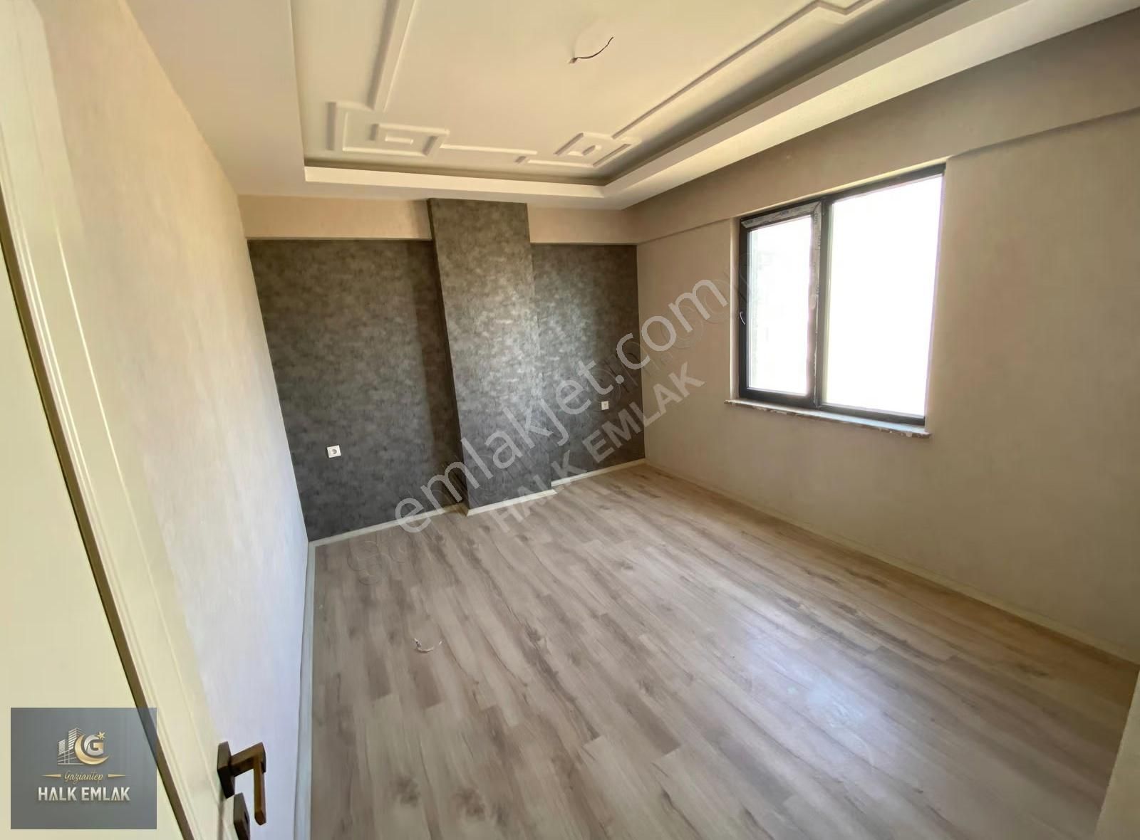 Fıstıklı Müthiş Konumda Ultra Lüx 2+1 Daire!! - Görsel 14