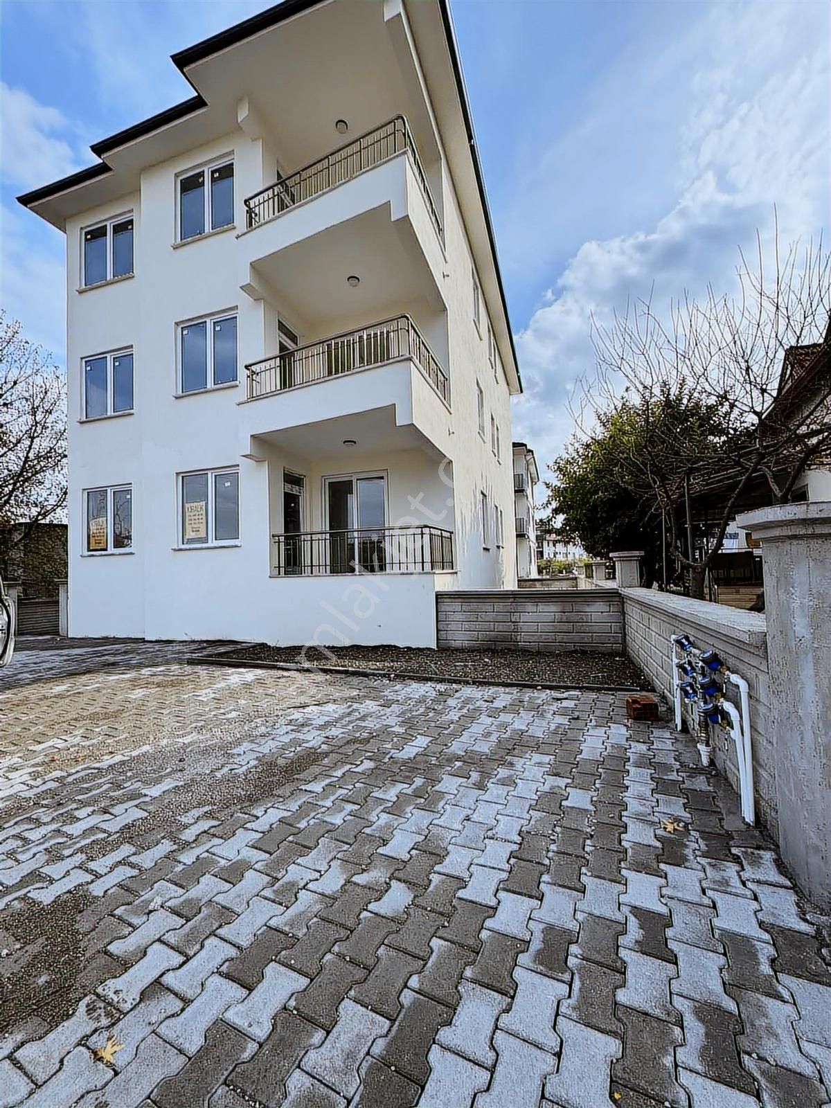 Dalaman Merkez'de Kiralık 2 + 1 Daire Manzara Emlak - Görsel 10