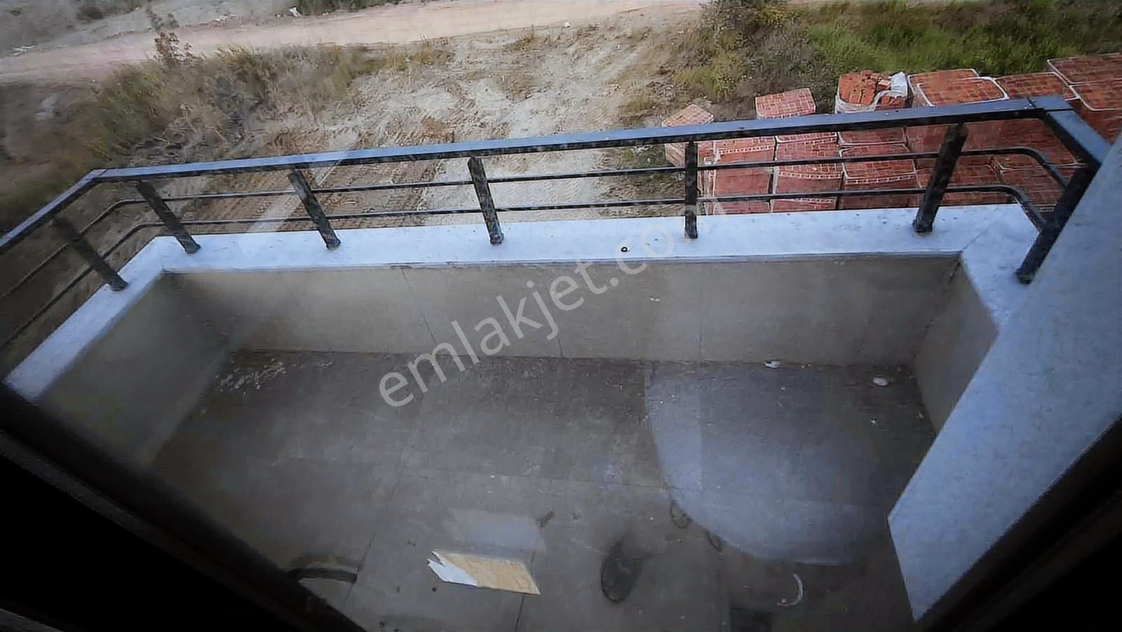 Karasu Liman Mevkinde Sıfır 2+1 Kiralık Daire/for Rent - Görsel 2
