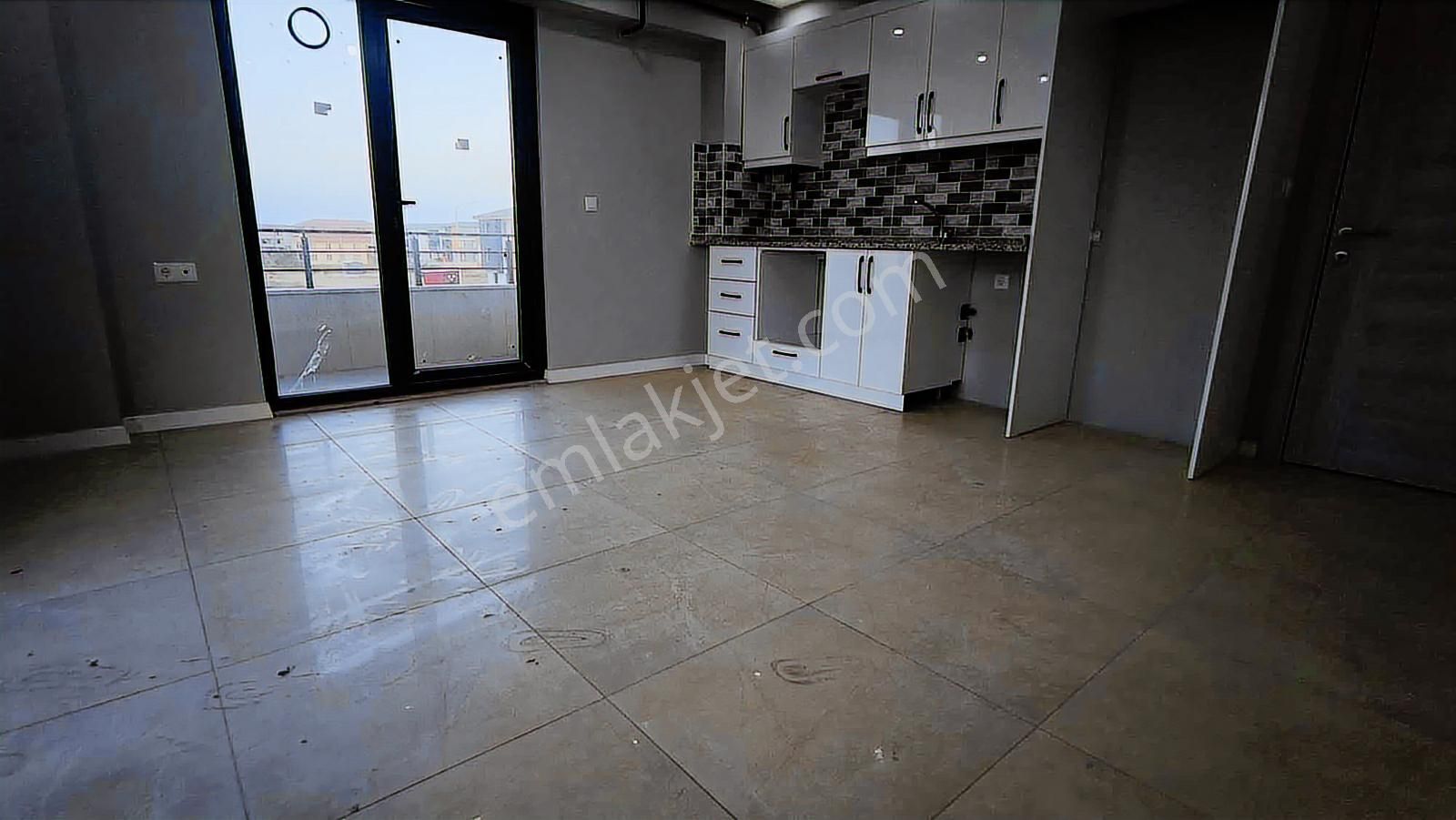Karasu Liman Mevkinde Sıfır 2+1 Kiralık Daire/for Rent - Görsel 11