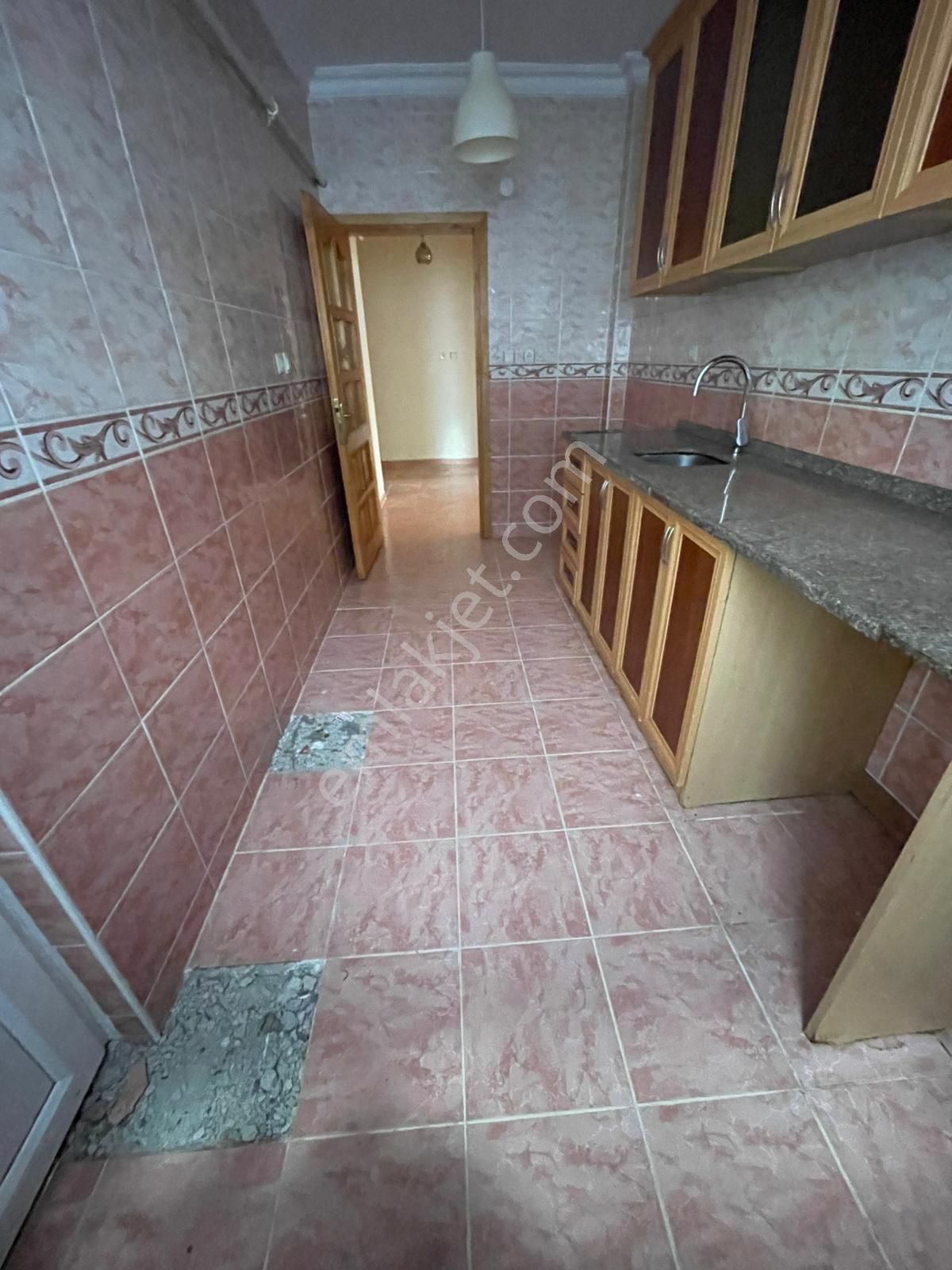 Naturel Emlaktan İstiklal Mahallesinde 3+1 Geniş Daire - Görsel 17