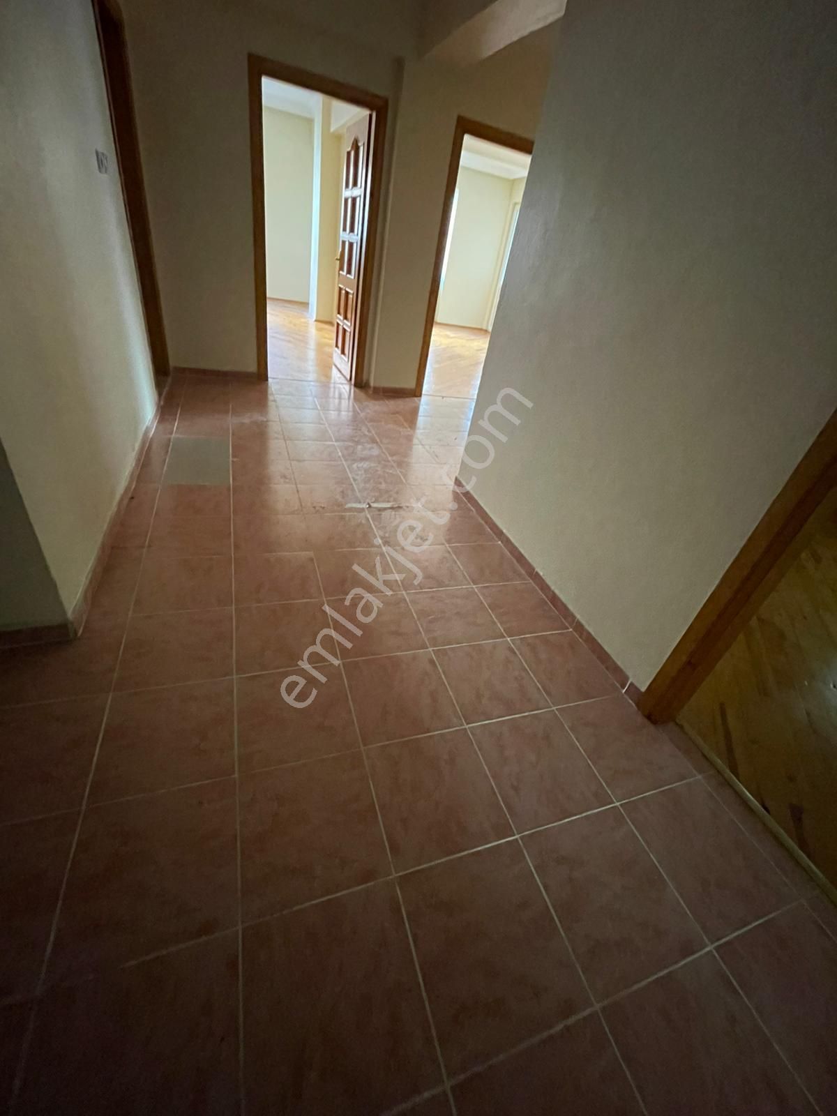 Naturel Emlaktan İstiklal Mahallesinde 3+1 Geniş Daire - Görsel 10