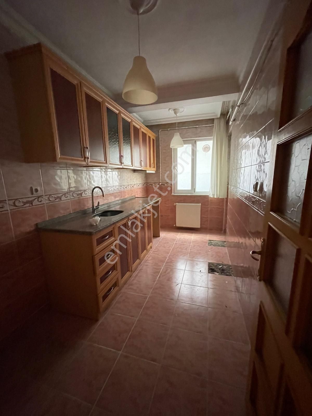 Naturel Emlaktan İstiklal Mahallesinde 3+1 Geniş Daire - Görsel 16