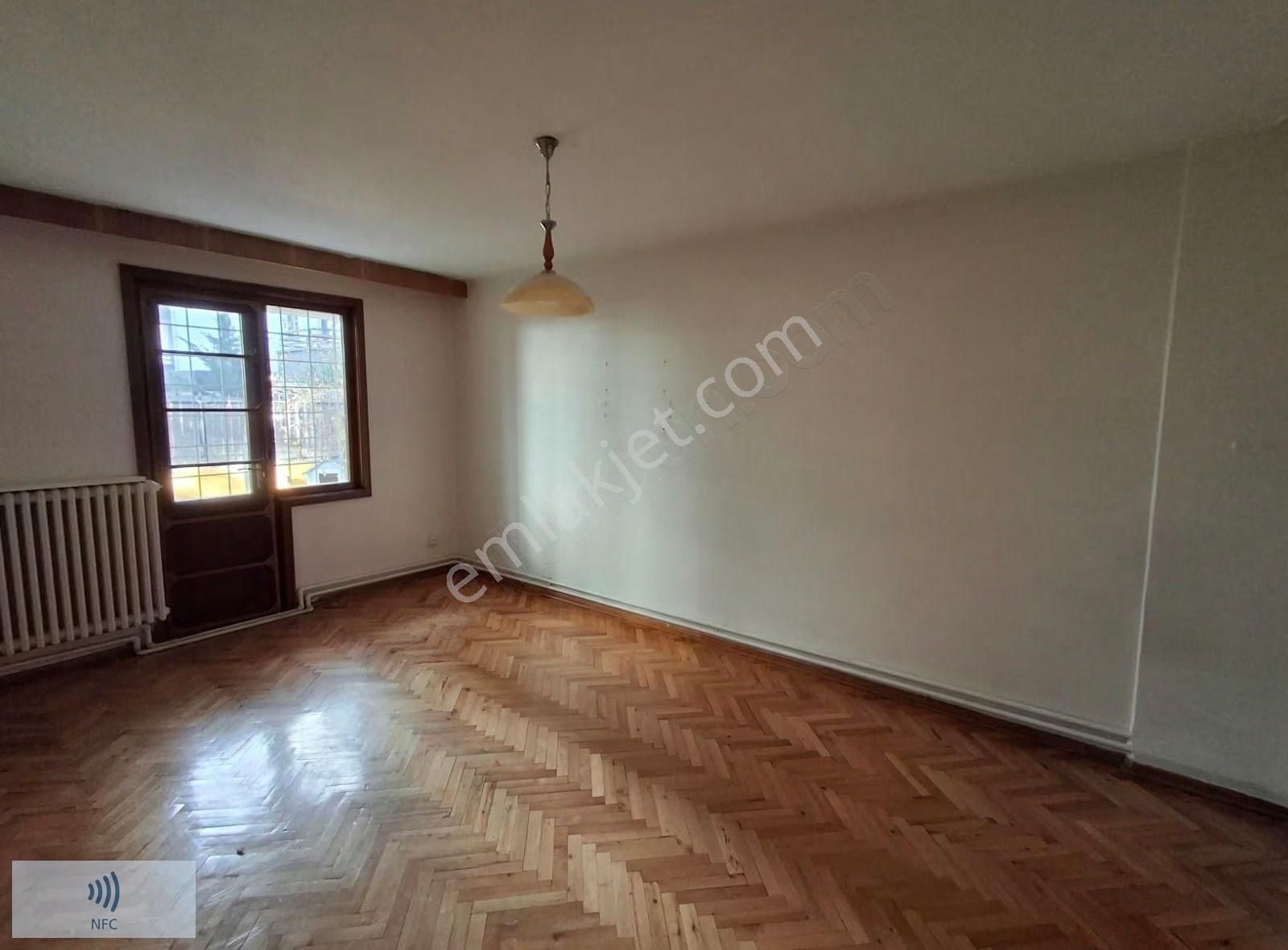 G.o.p.'da Bahçe Girişli Kiralık 3+1 Daire - Görsel 19