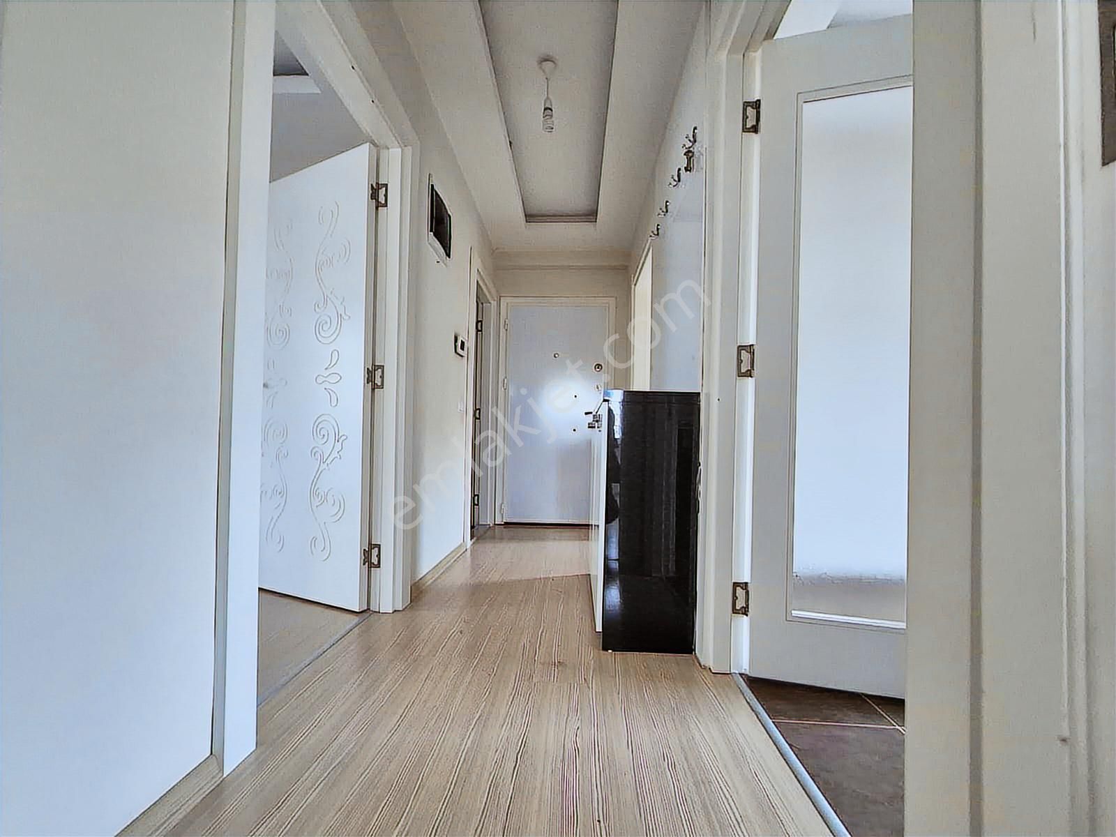 Kızıltoprak Mh. 2.kat 2+1 Asansörlü Ayrı Mutfaklı Satılık Daire - Görsel 17