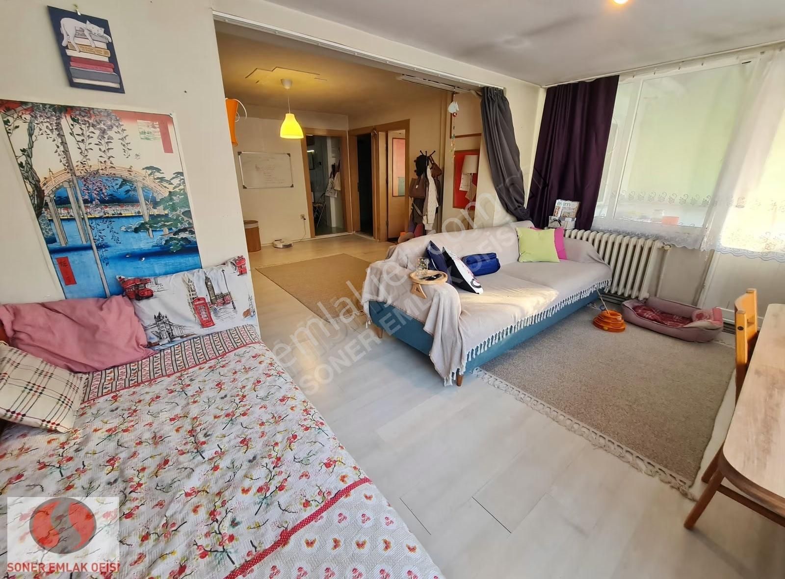 Kadıköy Altıyolda Eşyasız 2,5+1 Kiralık Teraslı Daire - Görsel 3