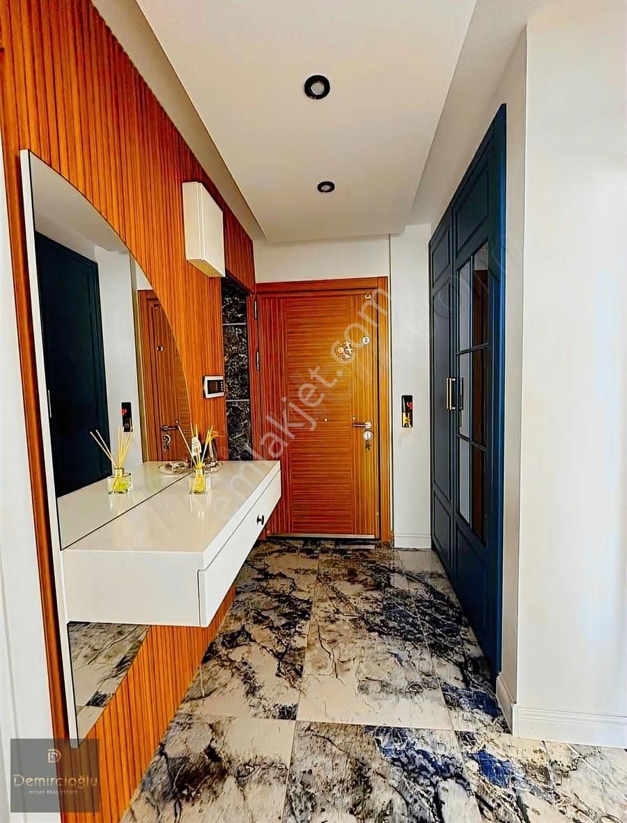 Cikcilli Mahallesinde Satılık 2+1 Kale Deniz Manzaralı Lüx Daire - Görsel 20