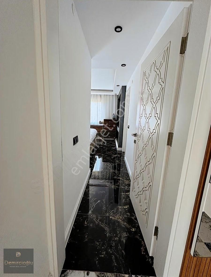 Cikcilli Mahallesinde Satılık 2+1 Kale Deniz Manzaralı Lüx Daire - Görsel 19