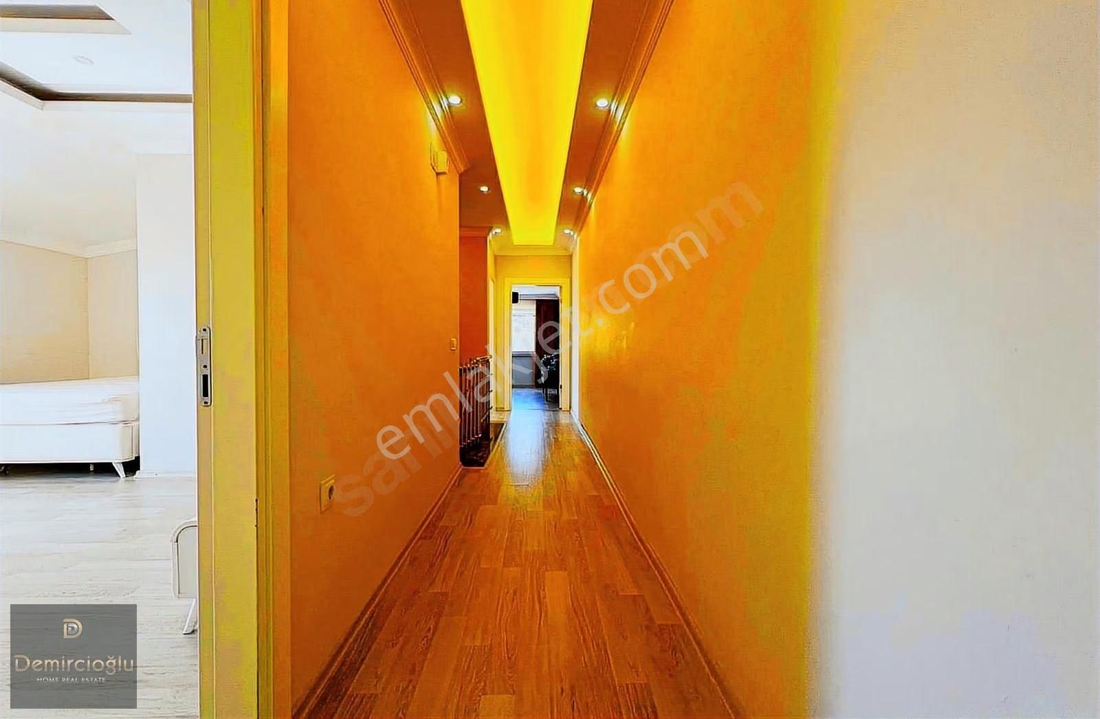 Alanya Oba'da 4+1 Dubleks 250m² Net Deniz Manzaralı Takasa Açık - Görsel 20