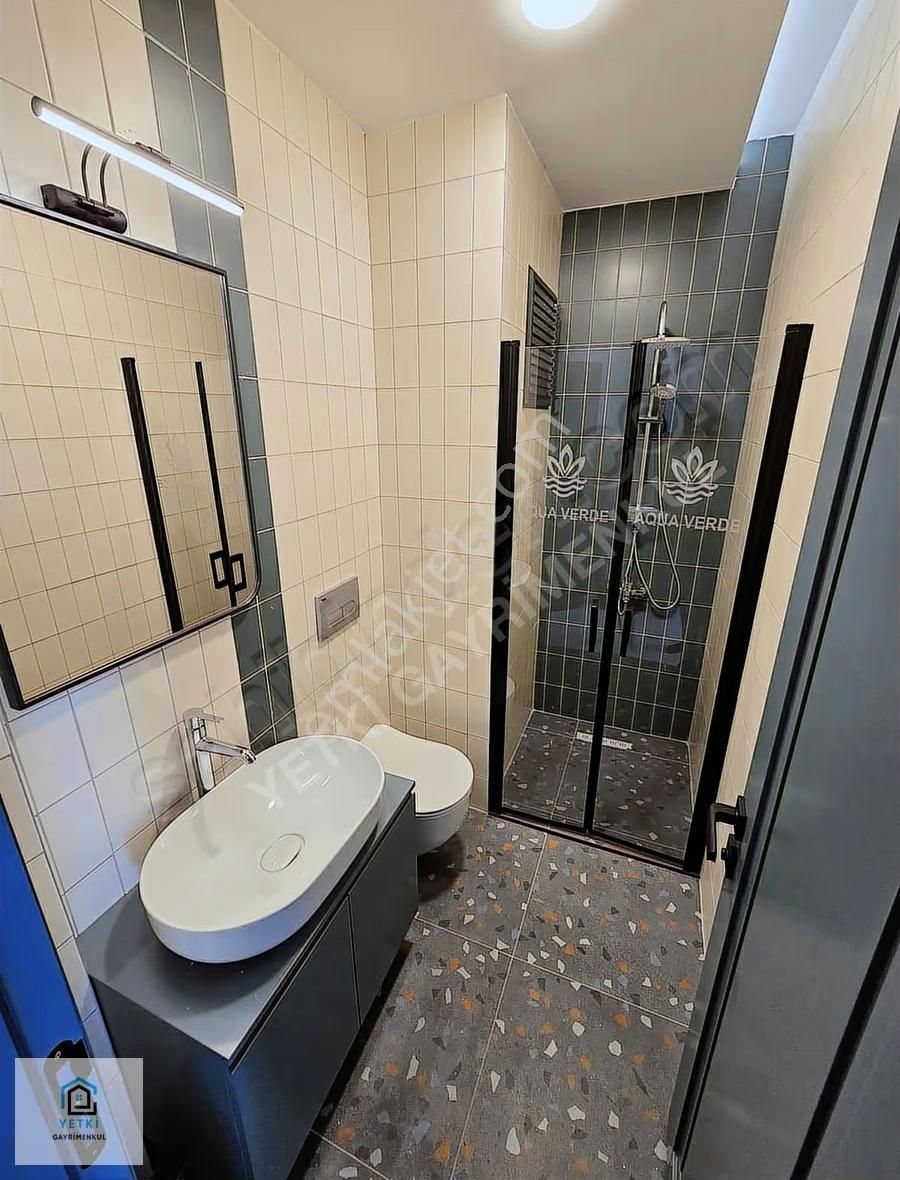 Kınıklıda Lüks Tasarım Havuzlu Apartlar - Görsel 30