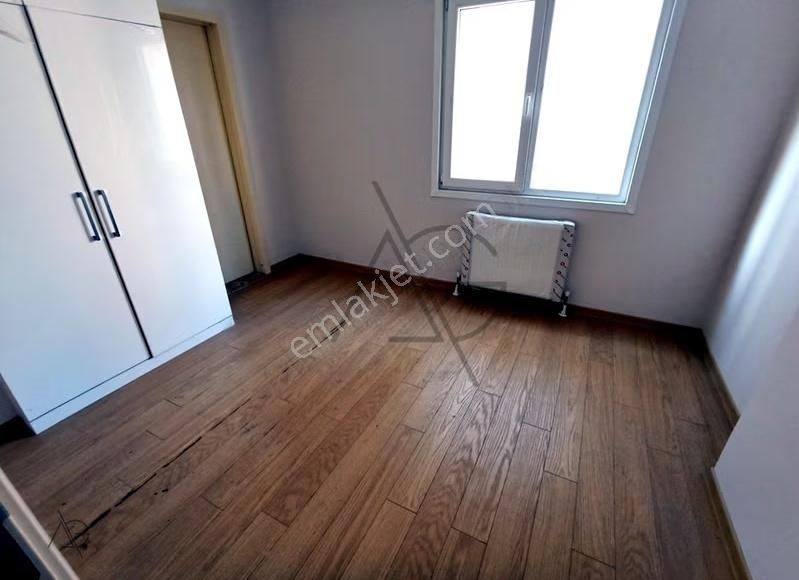 Atölyeden Selamiçeşme Özgürlükte 105m2net 8 Yıllık Balkonlu 3+1 - Görsel 4