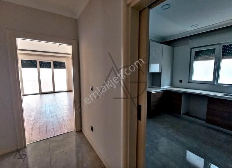 Atölyeden Selamiçeşme Özgürlükte 105m2net 8 Yıllık Balkonlu 3+1 - Görsel 16