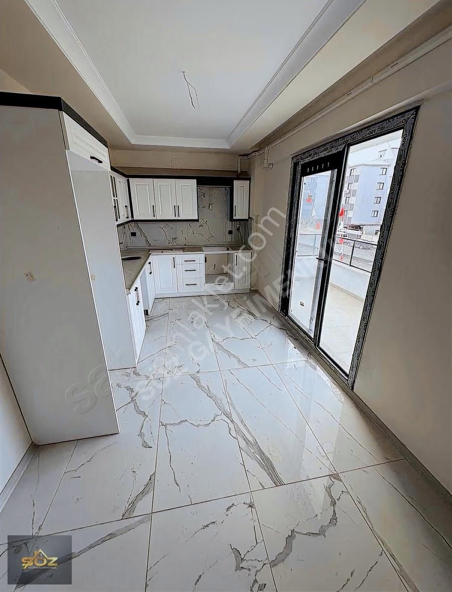 Cumhuriyet Ring Yolunda Aydınlık, Konforlu 2+1 Fırsatı! - Görsel 2