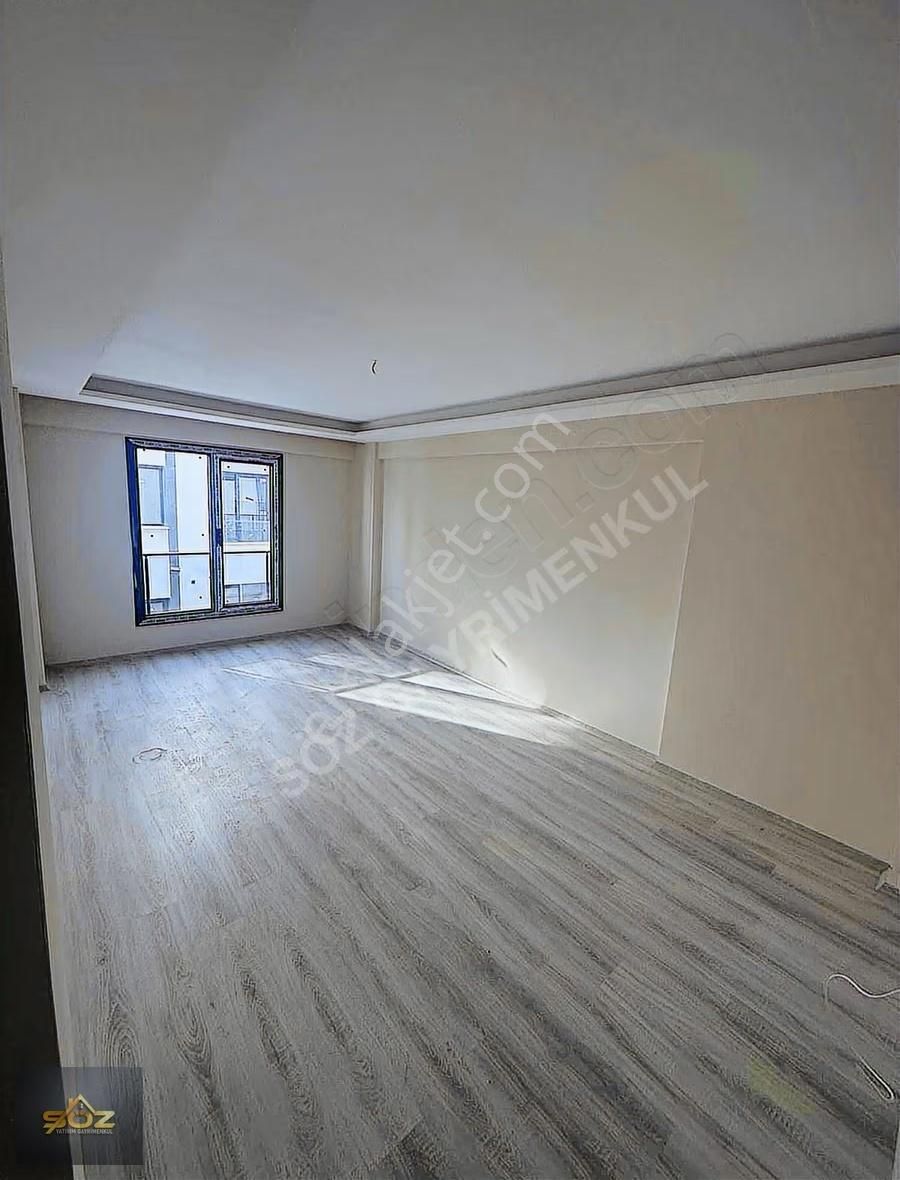 Cumhuriyet Mahallesi Ring Yolunda Aydınlık 2+1 Satılık Daire