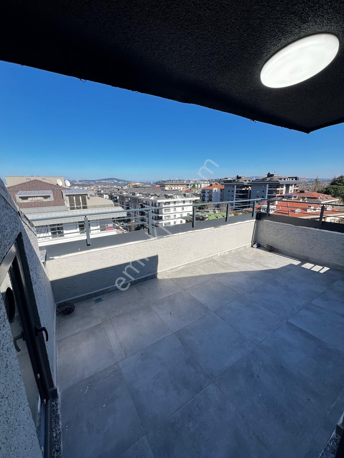 Naturel Gayrimenkulden Çengelköyde Rezidans Tadında 6+1 Daire - Görsel 23