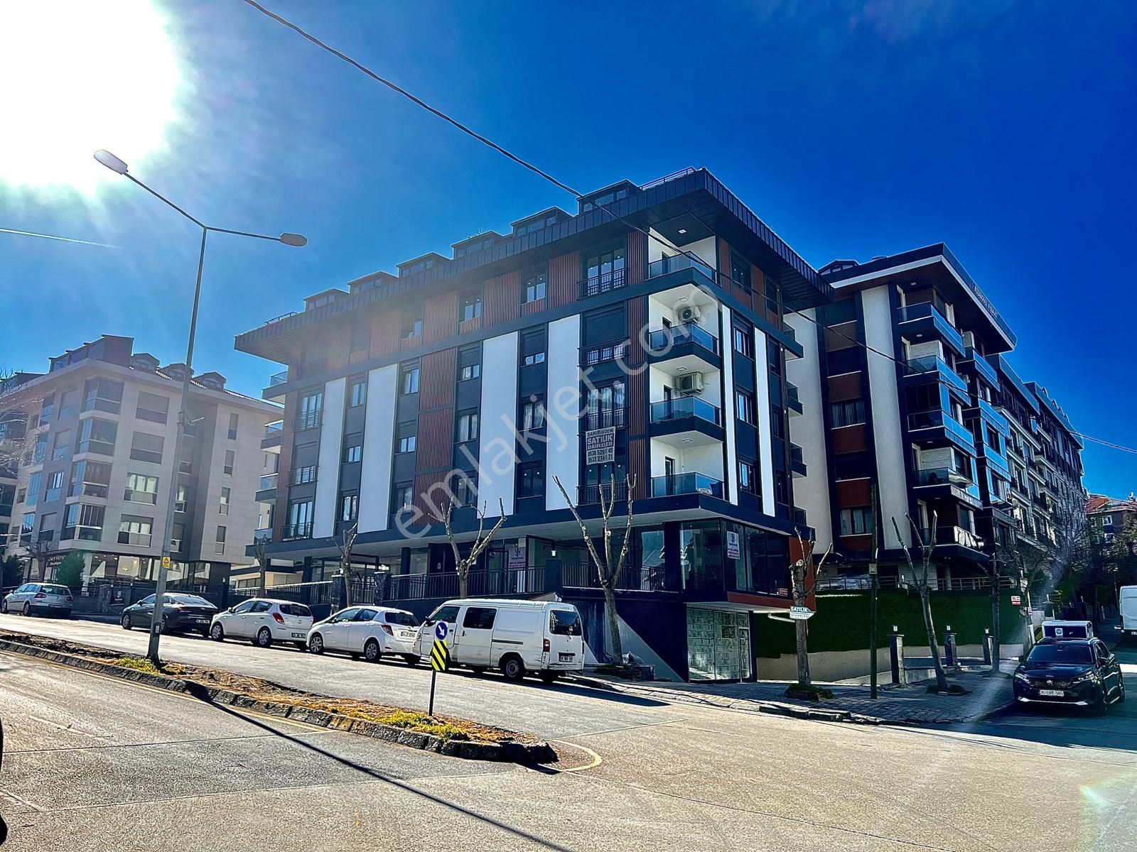 Naturel Gayrimenkulden Çengelköyde Rezidans Tadında 6+1 Daire