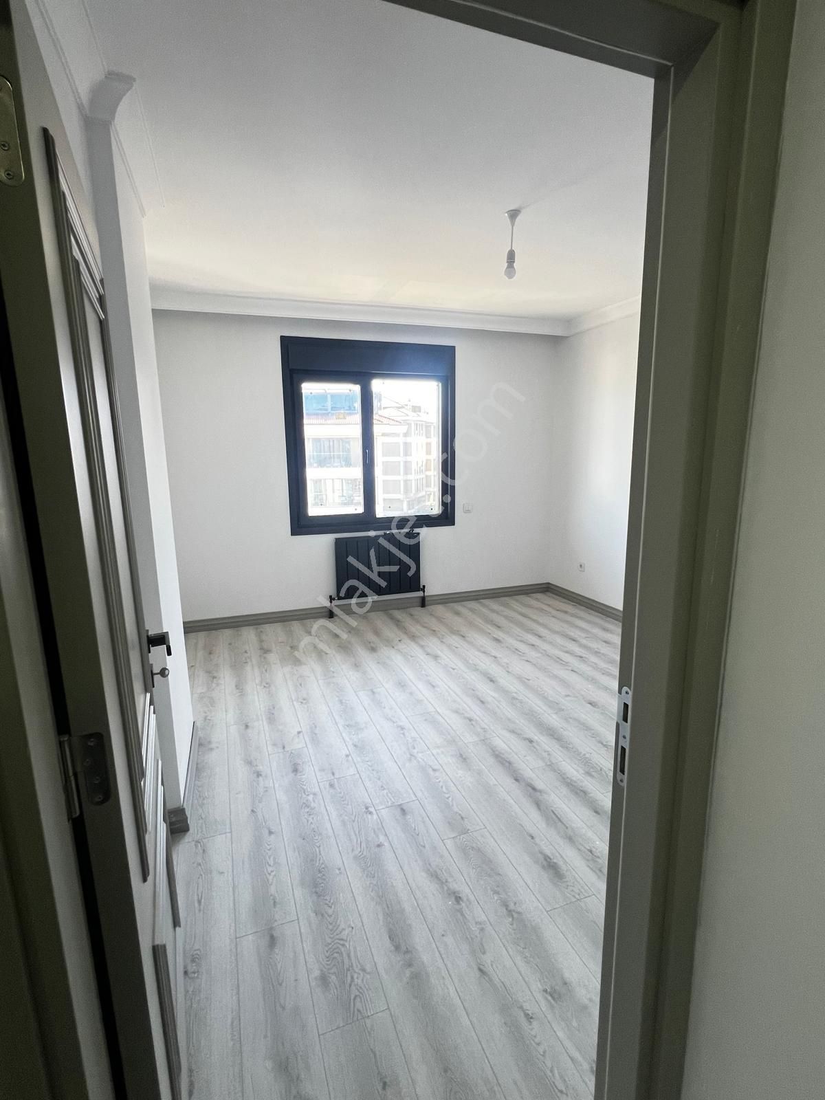 Naturel Gayrimenkulden Çengelköyde Rezidans Tadında 6+1 Daire - Görsel 9