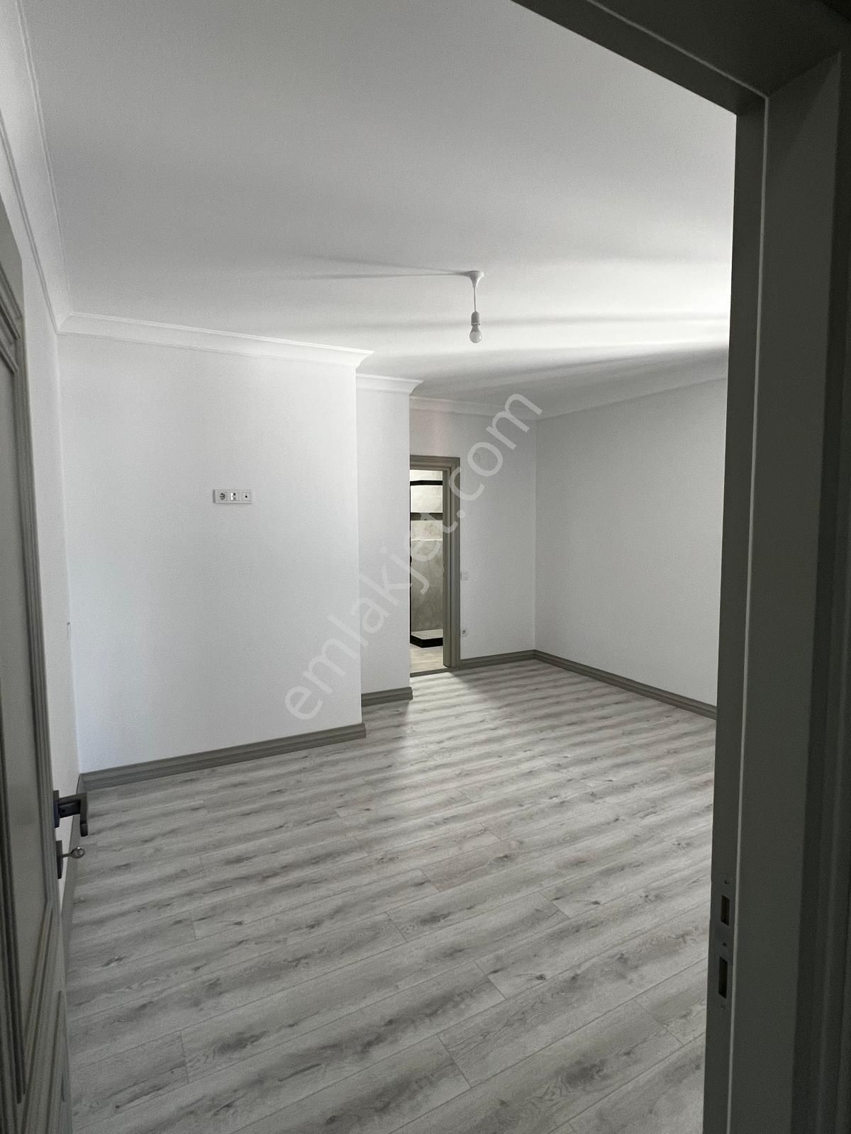 Naturel Gayrimenkulden Çengelköyde Rezidans Tadında 6+1 Daire - Görsel 18