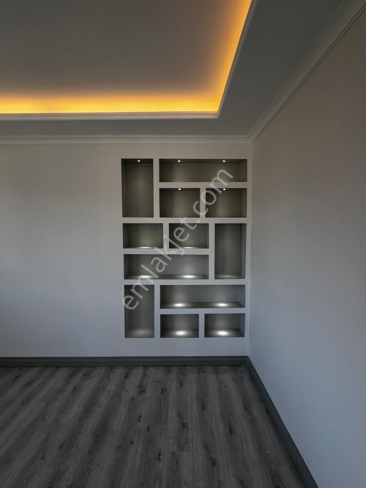 Naturel Gayrimenkulden Çengelköyde Rezidans Tadında 6+1 Daire - Görsel 26