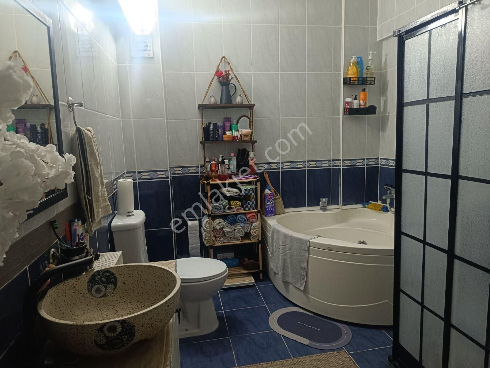 Havuzlu Sitede Ebeveyn Banyolu Bakımlı 2+1 Satılık Daire - Görsel 17