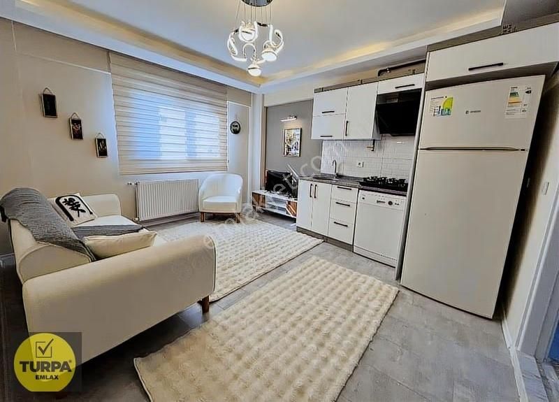 Arakat Asansörlü Sıfır Eşyalı 1+1 - Görsel 6