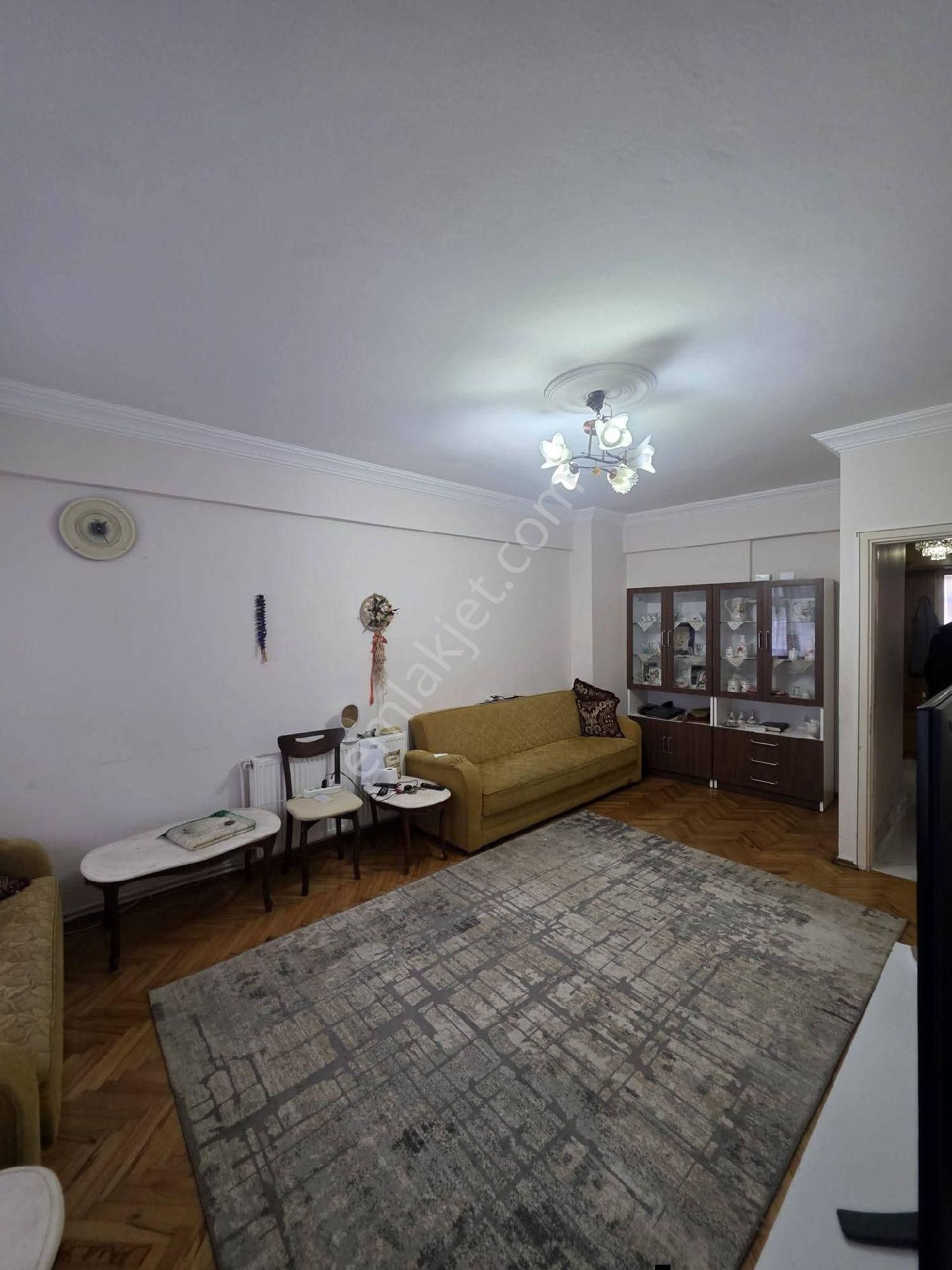 Samsun İlkadım 19 Mayıs Mahallesi'nde 2.kat 2+1 - Görsel 4