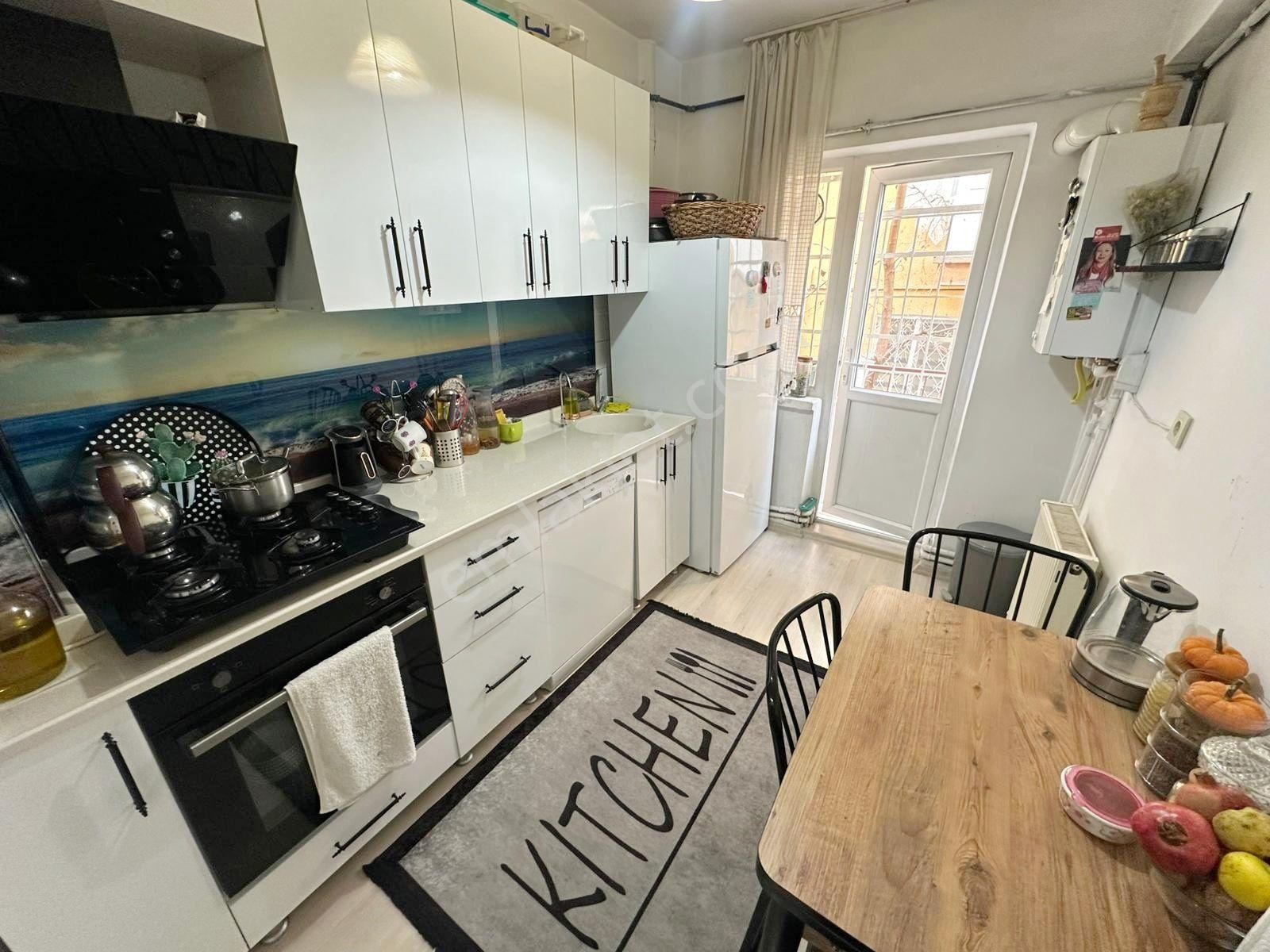 Sanatoryum Caddesi Paraleli Katta 2+1 Yapılı Masrafsız Daire - Görsel 4