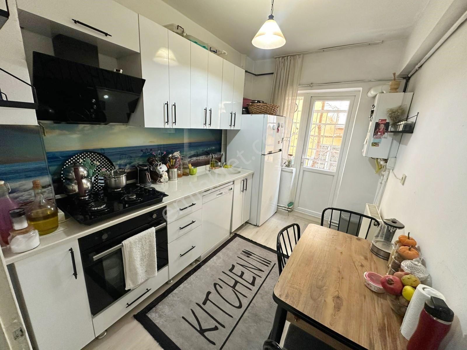 Sanatoryum Caddesi Paraleli Katta 2+1 Yapılı Masrafsız Daire