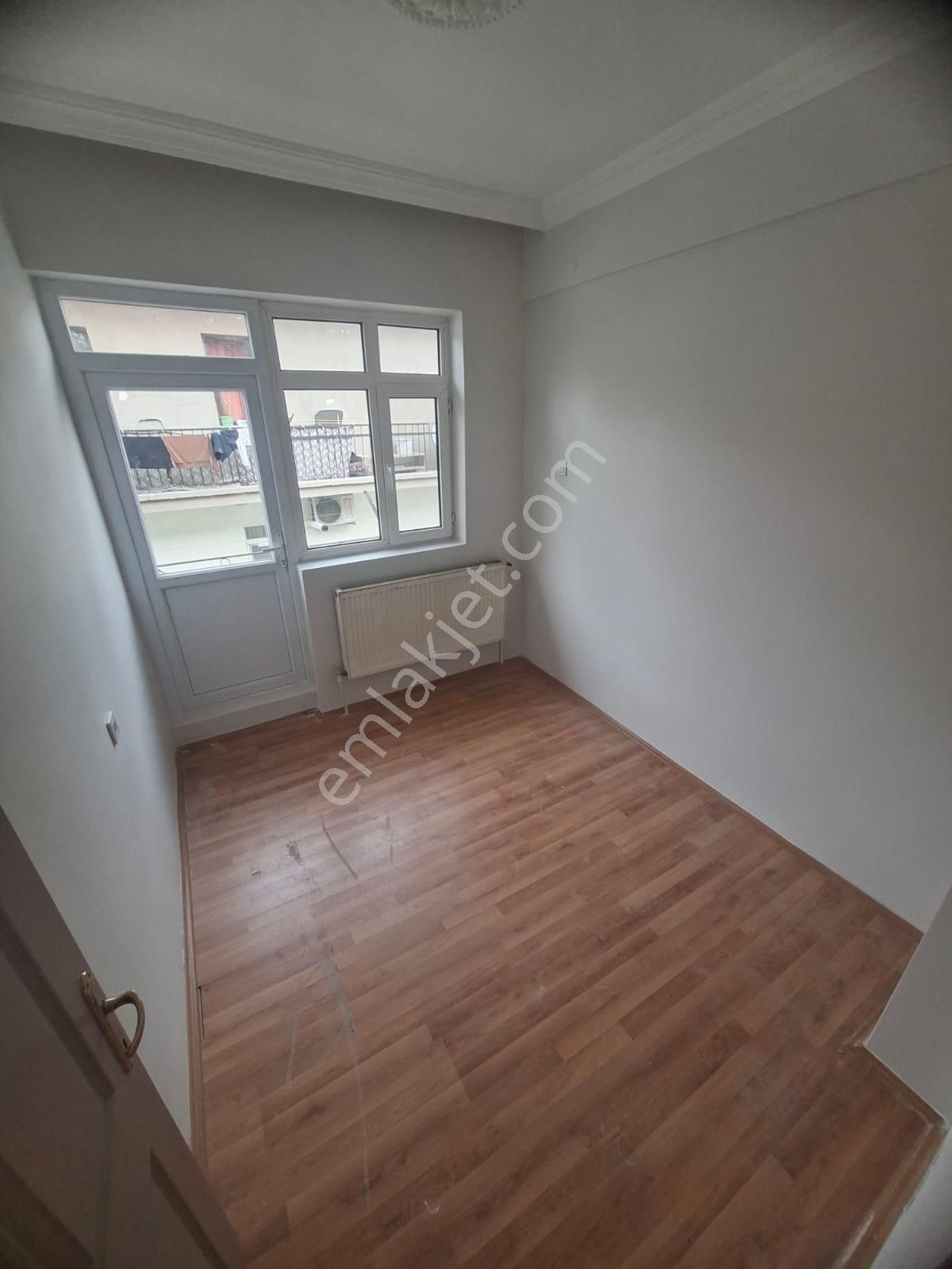 Altın Anahtardan Sanatoryum Cd Üzeri Ön Cephe Yapılı Kiralık - Görsel 13