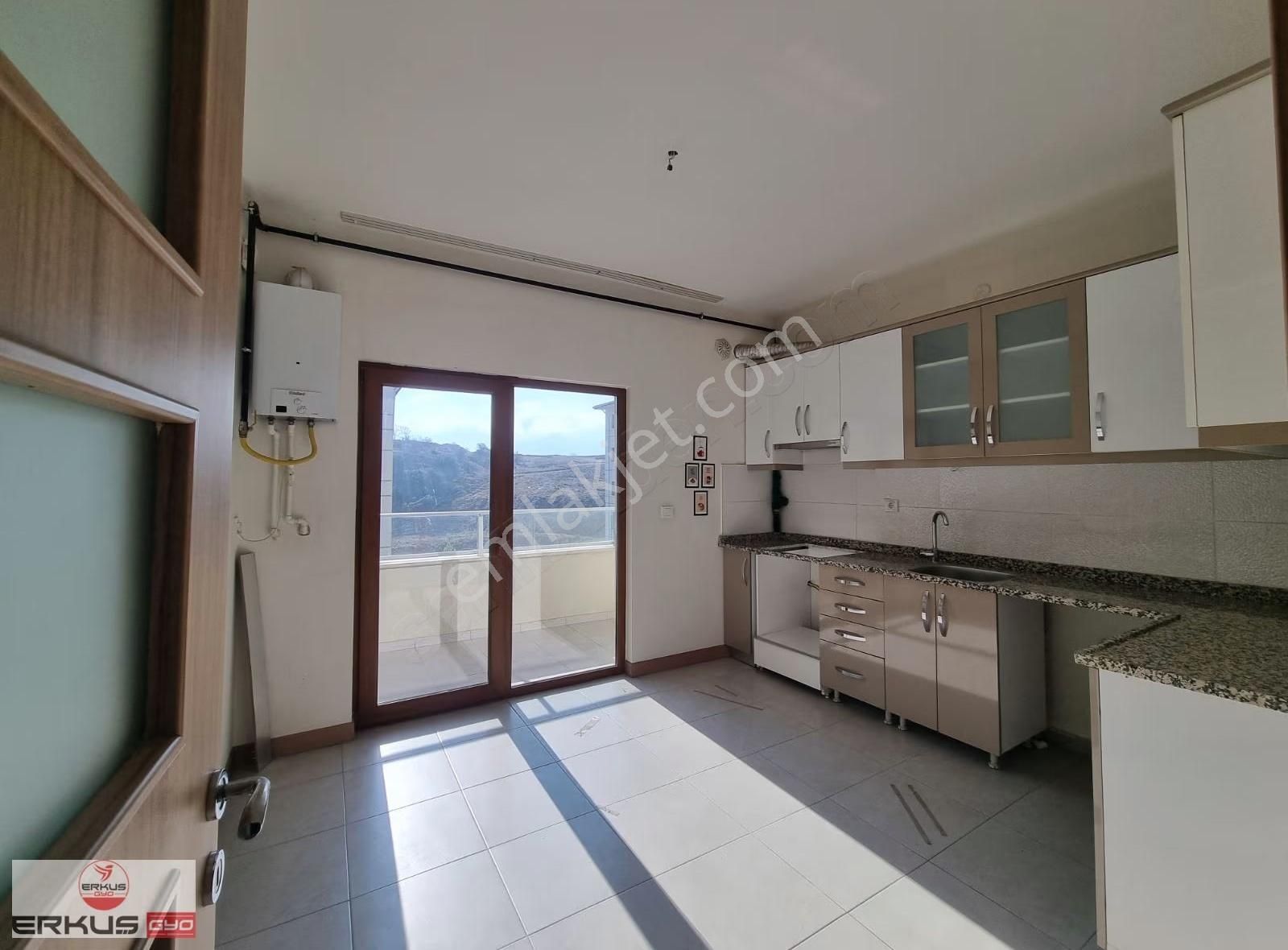 Erkuştan Kayalar Tokilerde Temiz Arakat Kiralık 2+1 - Görsel 11
