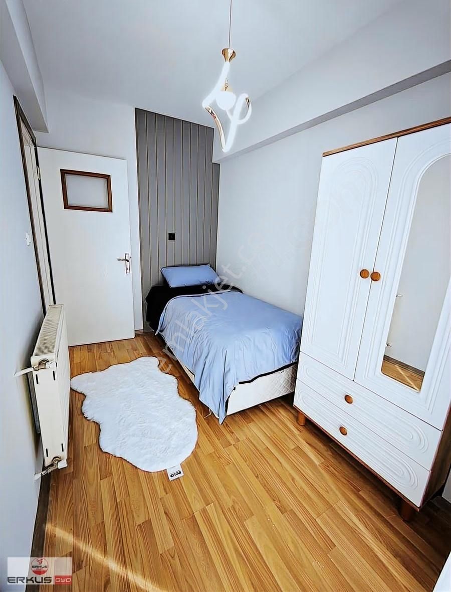 Denizli Asmalıevlerde 2+1 Balkonlu Sıfır Eşyalı Kiralık Apart - Görsel 2