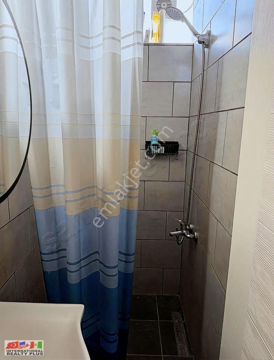 Deniz Manzaralı Yüksek Kira Geliri Metroya Yakın Geniş - Görsel 13