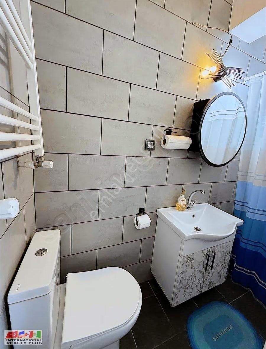 Deniz Manzaralı Yüksek Kira Geliri Metroya Yakın Geniş - Görsel 12