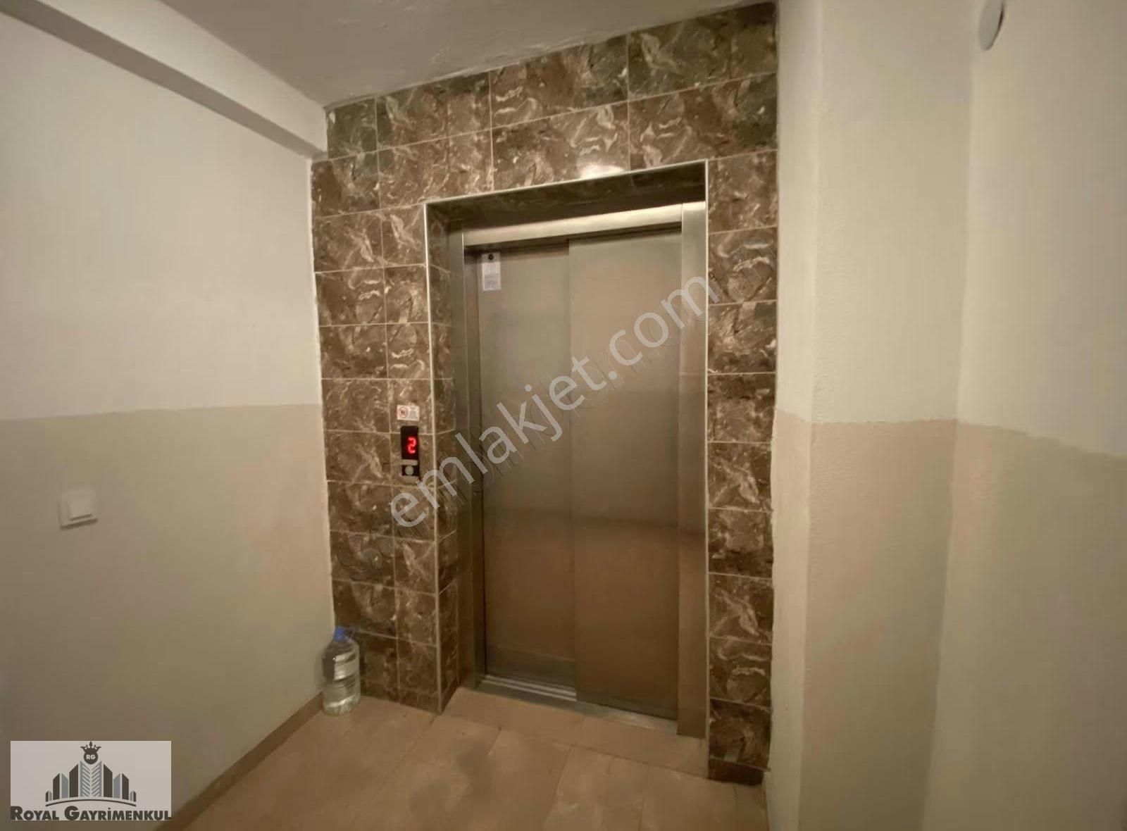 Manavgat A.pazarcı Mahallesi'nde Satılık Asansörlü Ara Kat Daire - Görsel 6