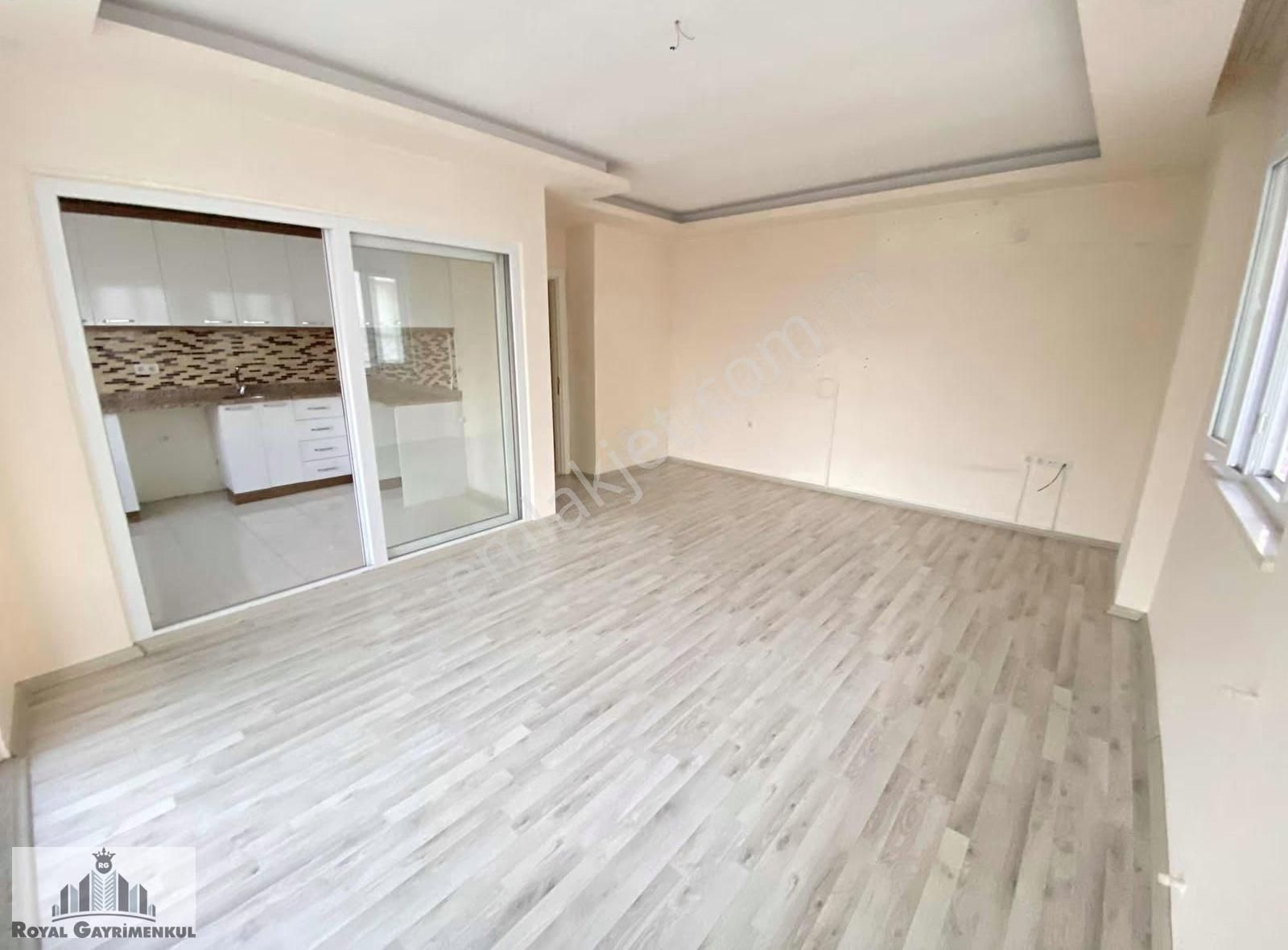 Manavgat A.pazarcı Mahallesi'nde Satılık Asansörlü Ara Kat Daire - Görsel 15