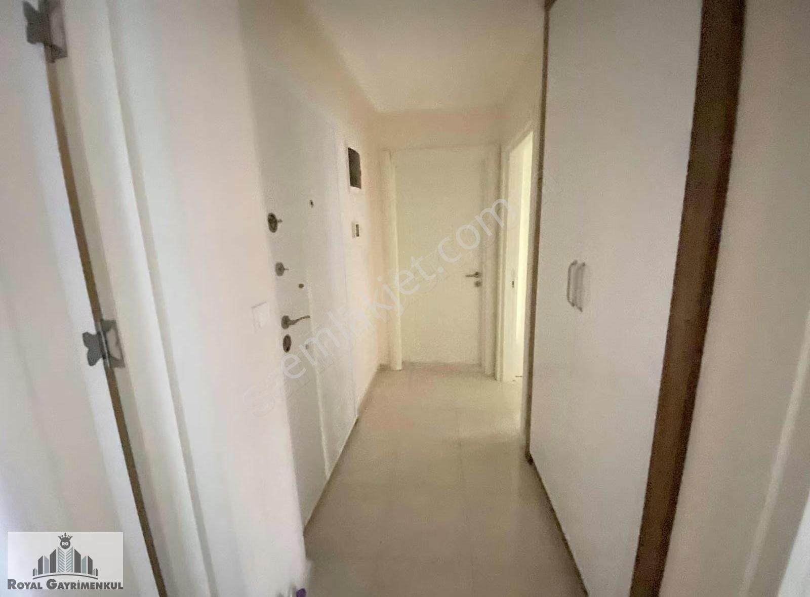 Manavgat A.pazarcı Mahallesi'nde Satılık Asansörlü Ara Kat Daire - Görsel 13