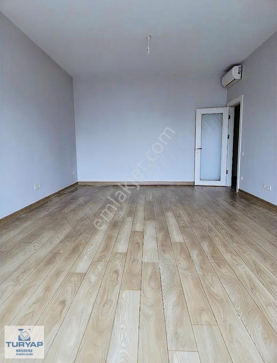 Avrupark Hayat Kısa Katlı Blok'ta Kiralık 2+1 Büyük Tip 35.000tl - Görsel 3