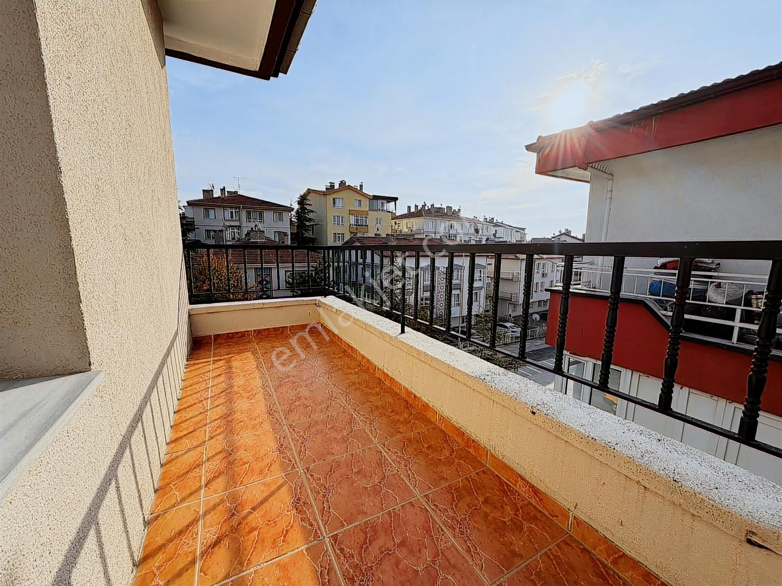 Altın Anahtardan Danışment Yakını Ön Cephe Bağımsız G.cephe - Görsel 4