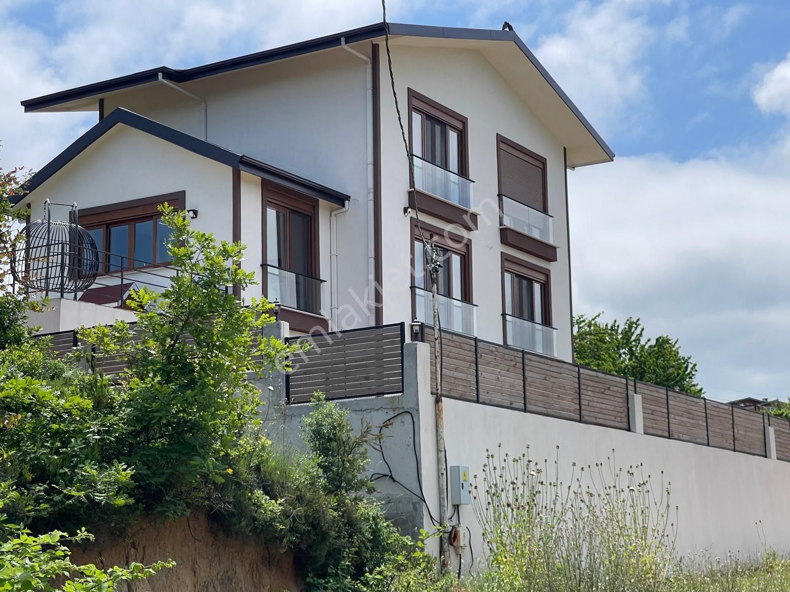 Naturel Gayrimenkul Riva’da Orman Ve Deniz Manzaralı, Geniş Bahçeli, İskanlı 5+1 Müstakil Villa - Görsel 9