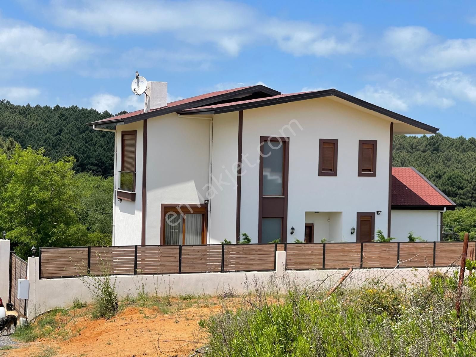 Naturel Gayrimenkul Riva’da Orman Ve Deniz Manzaralı, Geniş Bahçeli, İskanlı 5+1 Müstakil Villa - Görsel 15