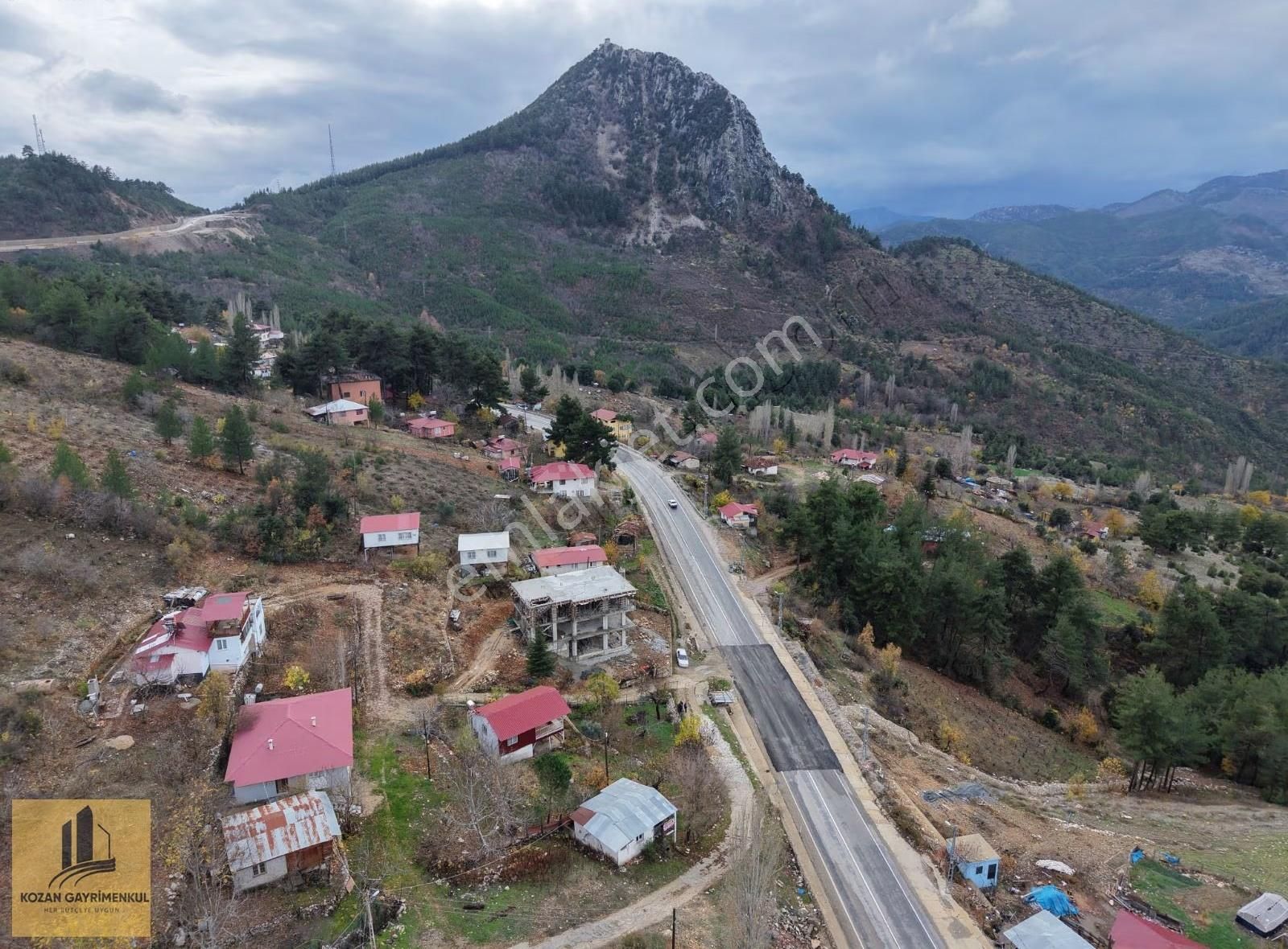 Kozan Gayrimenkulden Harika Manzaralı Yayla Evi - Görsel 2