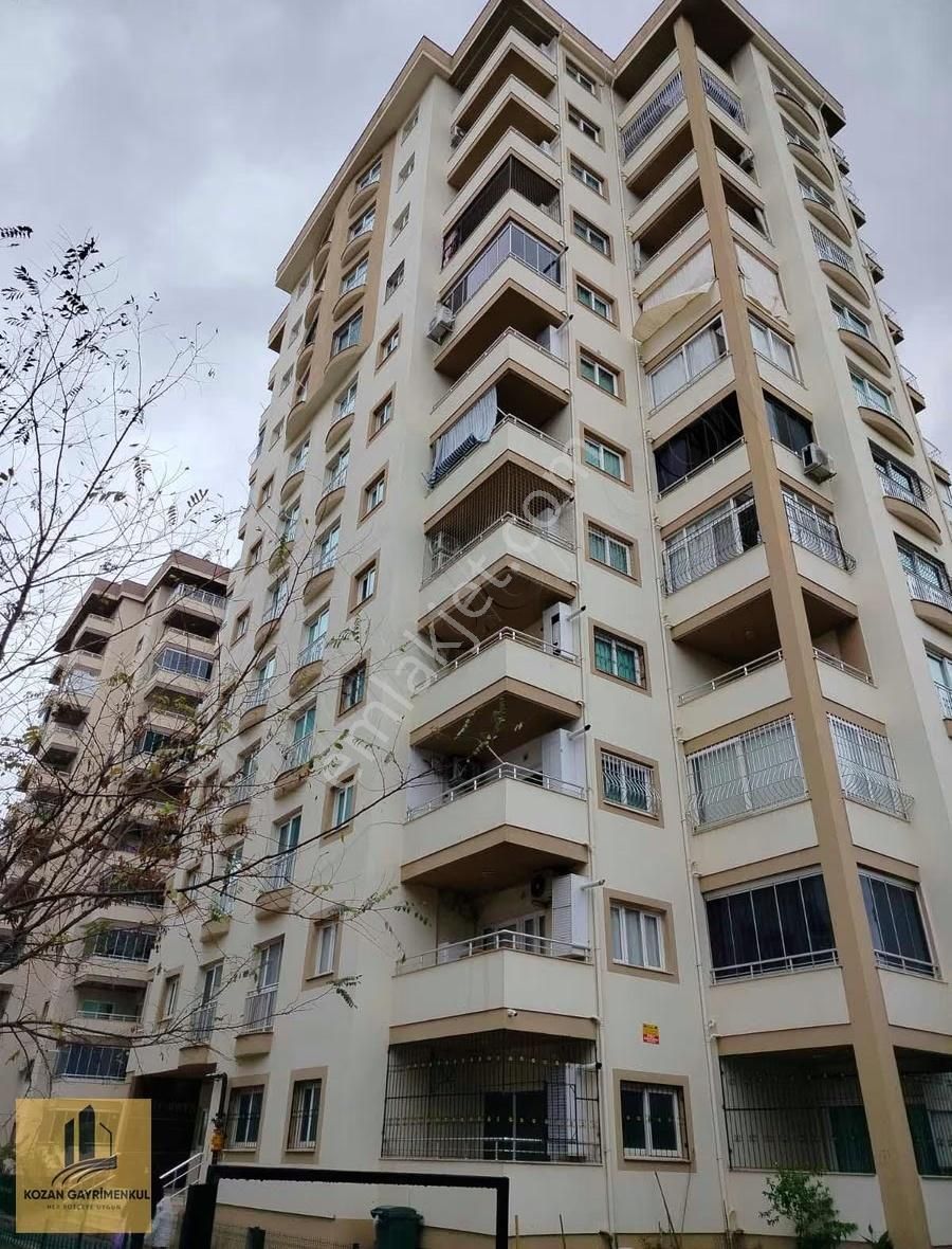Kozan Gayrimenkul'den Merkezi Konumda Lüks 2+1 Daire