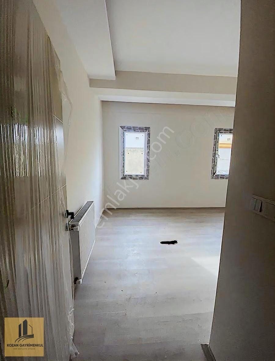 Kozan Gayrimenkul'den Ak Camii Yanı 3+0 Yatay Mimari Daire - Görsel 2